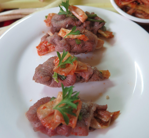 Năn bộp muối chua, đổ bánh xèo, trộn gỏi... đã dách lầu, ngon bá cháy - Ảnh 3. Năn bộp muối chua, đổ bánh xèo, trộn gỏi... đã dách lầu, ngon bá cháy - Ảnh 3.
