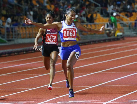 Tú Chinh lỡ hẹn SEA Games, kình địch cũng… theo chân - Ảnh 2. Tú Chinh lỡ hẹn SEA Games, kình địch cũng… theo chân - Ảnh 2.