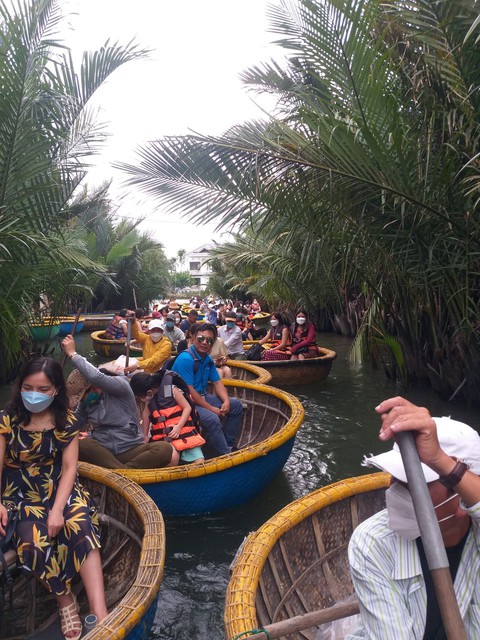 Doanh nghiệp du lịch làm lại từ đầu sau đại dịch - Ảnh 1. Doanh nghiệp du lịch làm lại từ đầu sau đại dịch - Ảnh 1.
