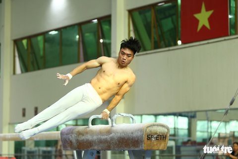 Mở cửa miễn phí xem điền kinh, bơi lội SEA Games 31 tại Khu liên hợp thể thao quốc gia Mỹ Đình - Ảnh 2. Mở cửa miễn phí xem điền kinh, bơi lội SEA Games 31 tại Khu liên hợp thể thao quốc gia Mỹ Đình - Ảnh 2.