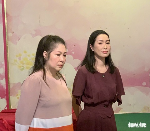 Hồng Vân dự định ngưng diễn định kỳ, Trịnh Kim Chi về tiếp sức để sân khấu sáng đèn - Ảnh 1. Hồng Vân dự định ngưng diễn định kỳ, Trịnh Kim Chi về tiếp sức để sân khấu sáng đèn - Ảnh 1.
