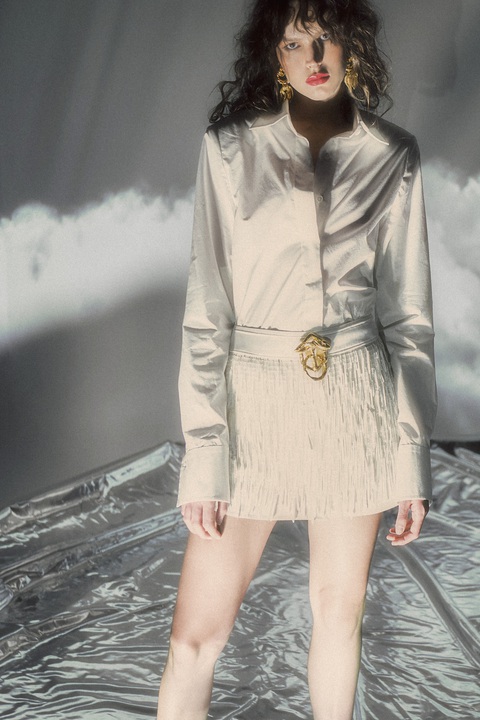 Công Trí ra mắt bộ sưu tập Thu Đông trên Vogue Runway - Ảnh 5. Công Trí ra mắt bộ sưu tập Thu Đông trên Vogue Runway - Ảnh 5.