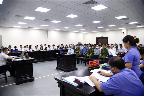 Cựu chủ tịch Tổng công ty VEAM bị đề nghị 15-16 năm tù - Ảnh 3. Cựu chủ tịch Tổng công ty VEAM bị đề nghị 15-16 năm tù - Ảnh 3.