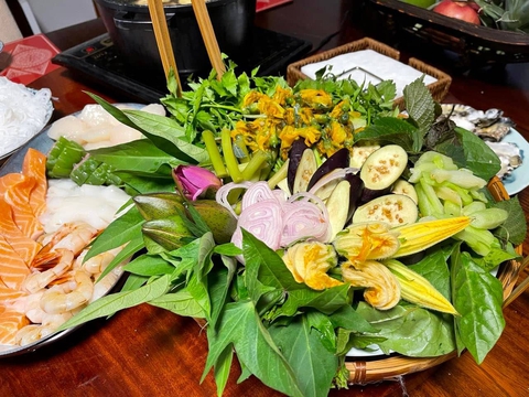 Ăn tô bún mắm nhỏ lại thèm cái lẩu lớn và chuyện trồng rau ở Úc - Ảnh 2. Ăn tô bún mắm nhỏ lại thèm cái lẩu lớn và chuyện trồng rau ở Úc - Ảnh 2.