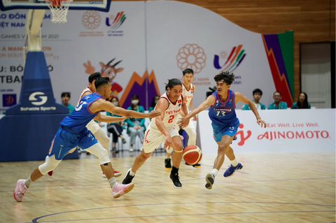 Thời trang tóc cá tính của tuyển thủ bóng rổ VN tại SEA Games 31 - Ảnh 4. Thời trang tóc cá tính của tuyển thủ bóng rổ VN tại SEA Games 31 - Ảnh 4.