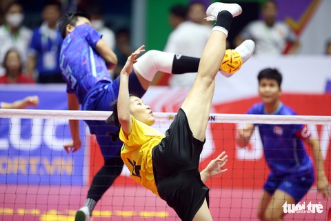 Cầu mây nữ Việt Nam gây sốt dù thua Thái Lan ở chung kết - Ảnh 4. Cầu mây nữ Việt Nam gây sốt dù thua Thái Lan ở chung kết - Ảnh 4.