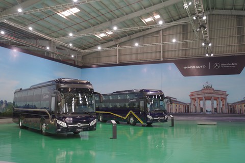 Thaco lắp ráp dòng xe buýt Mercedes-Benz tại Việt Nam - Ảnh 1. Thaco lắp ráp dòng xe buýt Mercedes-Benz tại Việt Nam - Ảnh 1.