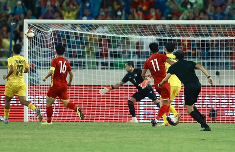 Đánh bại Thái Lan, U23 Việt Nam bảo vệ thành công chiếc HCV SEA Games - Ảnh 1. Đánh bại Thái Lan, U23 Việt Nam bảo vệ thành công chiếc HCV SEA Games - Ảnh 1.