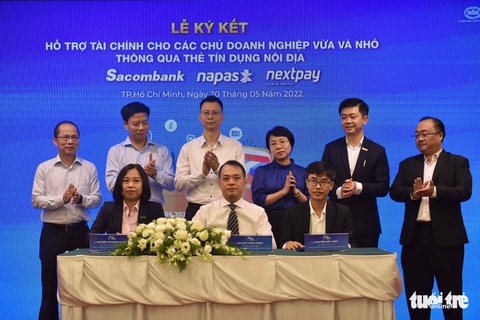 Kỷ nguyên thanh toán không tiền mặt - Ảnh 1. Kỷ nguyên thanh toán không tiền mặt - Ảnh 1.