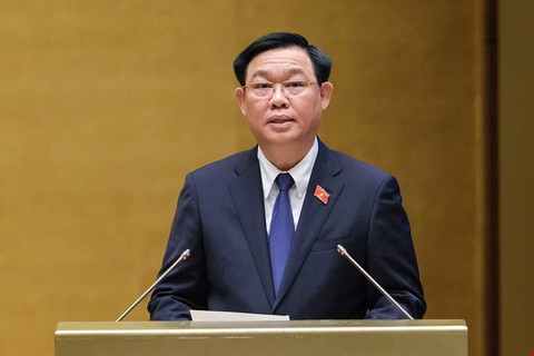 Chủ tịch Quốc hội đề nghị đánh giá tác động của tình hình chứng khoán, bất động sản - Ảnh 1. Chủ tịch Quốc hội đề nghị đánh giá tác động của tình hình chứng khoán, bất động sản - Ảnh 1.