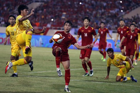Hậu vệ Lê Văn Đô được Straits Times chọn vào top 5 ngôi sao đột phá ở SEA Game 31 - Ảnh 1. Hậu vệ Lê Văn Đô được Straits Times chọn vào top 5 ngôi sao đột phá ở SEA Game 31 - Ảnh 1.