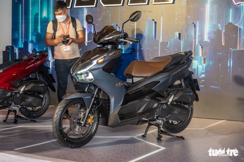 Có gần 60 triệu, người Việt còn có lựa chọn bên cạnh Honda Air Blade 160? - Ảnh 1. Có gần 60 triệu, người Việt còn có lựa chọn bên cạnh Honda Air Blade 160? - Ảnh 1.