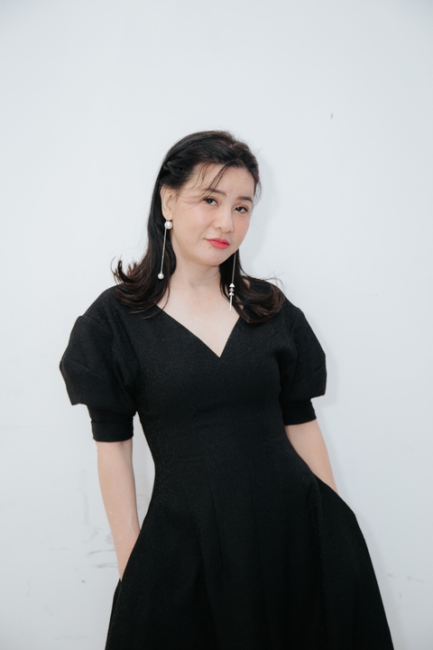Wowy xây sân bóng cho trẻ em mừng tuyển Việt Nam chiến thắng - Ảnh 2. Wowy xây sân bóng cho trẻ em mừng tuyển Việt Nam chiến thắng - Ảnh 2.