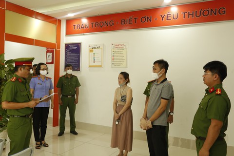 Công an Bình Dương bắt hàng loạt giám đốc công ty bất động sản vẽ dự án - Ảnh 2. Công an Bình Dương bắt hàng loạt giám đốc công ty bất động sản vẽ dự án - Ảnh 2.