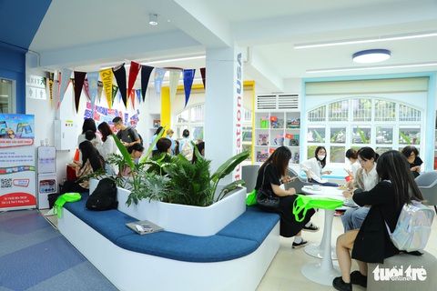 Khai trương Trung tâm Hợp tác Việt Nam - Hoa Kỳ tại Hà Nội - Ảnh 2. Khai trương Trung tâm Hợp tác Việt Nam - Hoa Kỳ tại Hà Nội - Ảnh 2.