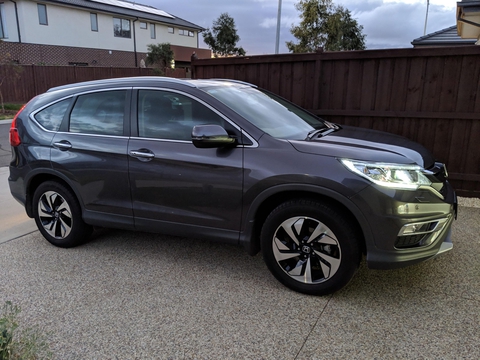 Nghe lời vợ bầu, chủ xe xuống tiền mua Honda CR-V, 6 năm sử dụng vẫn ưng như ngày mới tậu - Ảnh 2. Nghe lời vợ bầu, chủ xe xuống tiền mua Honda CR-V, 6 năm sử dụng vẫn ưng như ngày mới tậu - Ảnh 2.