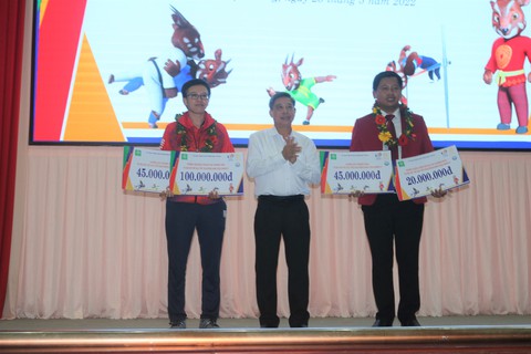 Hậu Giang thưởng 100 triệu đồng mỗi huy chương vàng SEA Games 31 - Ảnh 1. Hậu Giang thưởng 100 triệu đồng mỗi huy chương vàng SEA Games 31 - Ảnh 1.