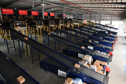 BEST Express triển khai chăm sóc khách hàng qua Zalo - Ảnh 3. BEST Express triển khai chăm sóc khách hàng qua Zalo - Ảnh 3.