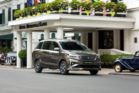 Suzuki Ertiga: Lựa chọn vàng trong… làng xe dịch vụ - Ảnh 3. Suzuki Ertiga: Lựa chọn vàng trong… làng xe dịch vụ - Ảnh 3.