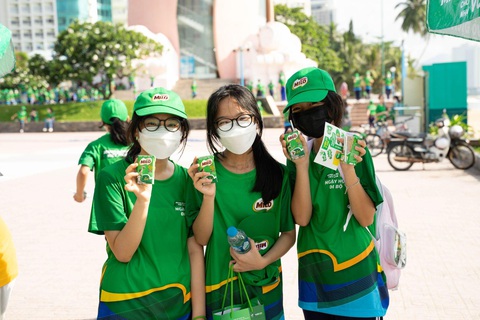 Hàng ngàn học sinh Khánh Hòa được tiếp ý chí tại Ngày hội đi bộ MILO 2022 - Ảnh 5. Hàng ngàn học sinh Khánh Hòa được tiếp ý chí tại Ngày hội đi bộ MILO 2022 - Ảnh 5.