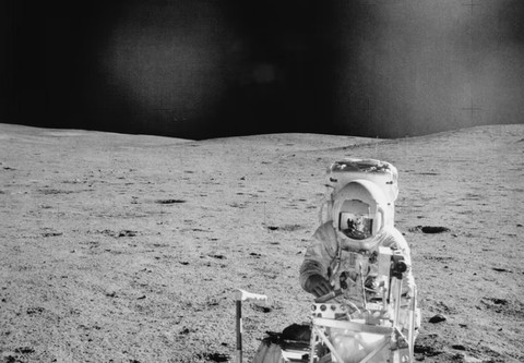 NASA đưa men bia lên không gian để làm gì? - Ảnh 2. NASA đưa men bia lên không gian để làm gì? - Ảnh 2.