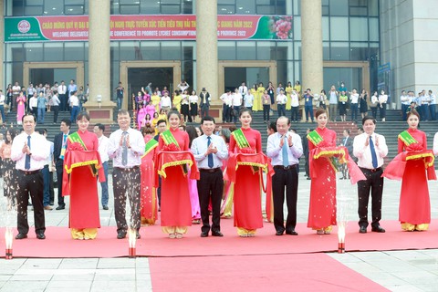 Vải thiều Bắc Giang có chất lượng cao nhất từ trước tới nay - Ảnh 1. Vải thiều Bắc Giang có chất lượng cao nhất từ trước tới nay - Ảnh 1.