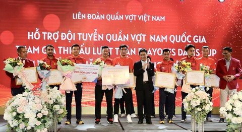 Lý Hoàng Nam được thưởng gần 2 tỉ đồng cho chiếc huy chương vàng SEA Games 31 - Ảnh 3. Lý Hoàng Nam được thưởng gần 2 tỉ đồng cho chiếc huy chương vàng SEA Games 31 - Ảnh 3.