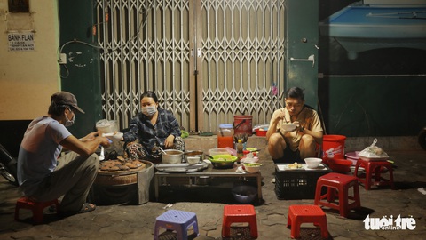 Ăn vặt thả ga, nhậu lai rai cả ngày không hết món ngon ở Phan Thiết - Ảnh 1. Ăn vặt thả ga, nhậu lai rai cả ngày không hết món ngon ở Phan Thiết - Ảnh 1.