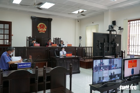 Đi xin cơm từ thiện, ‘đạo chích’ tiện tay trộm luôn điện thoại của chủ nhà - Ảnh 1. Đi xin cơm từ thiện, ‘đạo chích’ tiện tay trộm luôn điện thoại của chủ nhà - Ảnh 1.