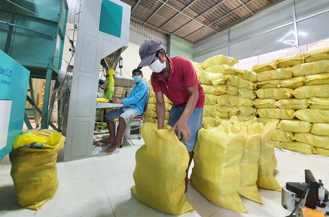 Tăng tốc sản xuất, giữ giá thực phẩm - Ảnh 2. Tăng tốc sản xuất, giữ giá thực phẩm - Ảnh 2.