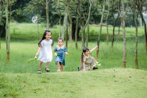 Sống ở Ecopark, trẻ có tuổi thơ gần gũi thiên nhiên - Ảnh 5. Sống ở Ecopark, trẻ có tuổi thơ gần gũi thiên nhiên - Ảnh 5.