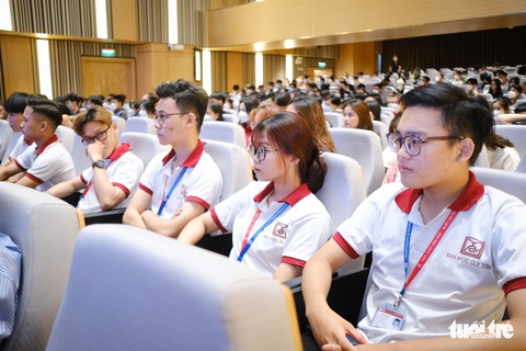 Giải bài toán nhân lực cho nền kinh tế đang trên đà hồi phục sau đại dịch - Ảnh 4. Giải bài toán nhân lực cho nền kinh tế đang trên đà hồi phục sau đại dịch - Ảnh 4.