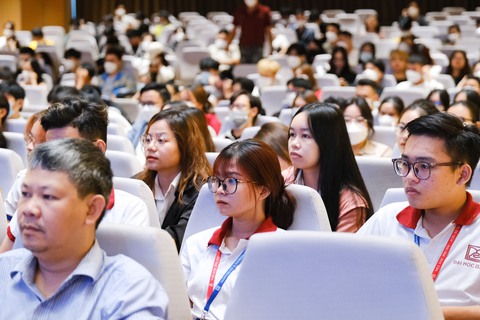 Không để thiếu hụt nhân lực khi kinh tế phục hồi - Ảnh 3. Không để thiếu hụt nhân lực khi kinh tế phục hồi - Ảnh 3.