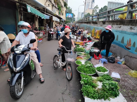 GIÁ CẢ HẰNG NGÀY (28-5): Sôi động thị trường 1-6; Vải thiều đắt hàng tại chợ và sàn online - Ảnh 4. GIÁ CẢ HẰNG NGÀY (28-5): Sôi động thị trường 1-6; Vải thiều đắt hàng tại chợ và sàn online - Ảnh 4.