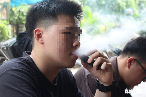 Nam thanh niên 34 tuổi ngừng tim sau 20 năm hút thuốc lá - Ảnh 1. Nam thanh niên 34 tuổi ngừng tim sau 20 năm hút thuốc lá - Ảnh 1.