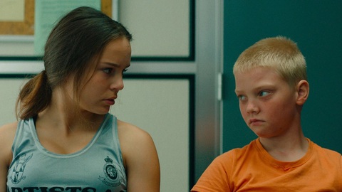 Phim Pháp The Worst Ones đoạt giải Un Certain Regard tại Liên hoan phim Cannes 2022 - Ảnh 2. Phim Pháp The Worst Ones đoạt giải Un Certain Regard tại Liên hoan phim Cannes 2022 - Ảnh 2.