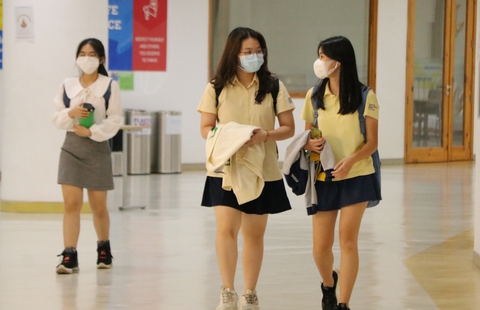 Năm học 2022 - 2023: Nóng chuyện học phí trường quốc tế - Ảnh 1. Năm học 2022 - 2023: Nóng chuyện học phí trường quốc tế - Ảnh 1.