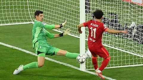 Làm nản lòng các chân sút Liverpool, Courtois đi vào lịch sử Champions League - Ảnh 4. Làm nản lòng các chân sút Liverpool, Courtois đi vào lịch sử Champions League - Ảnh 4.