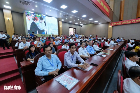 Thủ tướng đối thoại với nông dân: Hơn 1.600 câu hỏi, đề xuất, kiến nghị - Ảnh 2. Thủ tướng đối thoại với nông dân: Hơn 1.600 câu hỏi, đề xuất, kiến nghị - Ảnh 2.