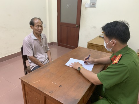 Bị đâm chết vì nhắc hàng xóm mở nhạc quá lớn - Ảnh 1. Bị đâm chết vì nhắc hàng xóm mở nhạc quá lớn - Ảnh 1.