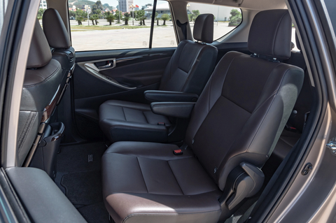 Phác họa Toyota Innova Hybrid 2023: Pha trộn Corolla Cross và Fortuner - Ảnh 5. Phác họa Toyota Innova Hybrid 2023: Pha trộn Corolla Cross và Fortuner - Ảnh 5.