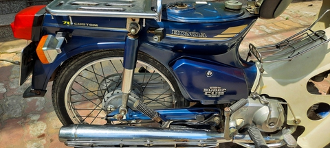 Honda Cub 82 lăn bánh gần 80.000 km, bán lại vẫn được giá 29 triệu đồng - Ảnh 5. Honda Cub 82 lăn bánh gần 80.000 km, bán lại vẫn được giá 29 triệu đồng - Ảnh 5.