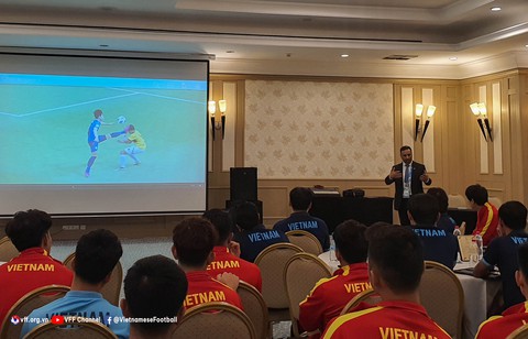 U23 Việt Nam học lại luật chơi trước vòng chung kết U23 châu Á 2022 - Ảnh 1. U23 Việt Nam học lại luật chơi trước vòng chung kết U23 châu Á 2022 - Ảnh 1.