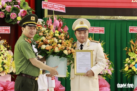 Đại tá Trương Minh Đương giữ chức giám đốc Công an Lâm Đồng - Ảnh 1. Đại tá Trương Minh Đương giữ chức giám đốc Công an Lâm Đồng - Ảnh 1.