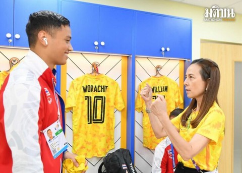 Cha bệnh nặng không thể về thăm, tiền đạo Gustavsson hứa giúp U23 Thái Lan thắng lợi - Ảnh 1. Cha bệnh nặng không thể về thăm, tiền đạo Gustavsson hứa giúp U23 Thái Lan thắng lợi - Ảnh 1.
