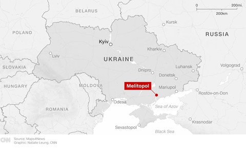 Xe cài bom kiểu khủng bố ở Melitopol do Nga kiểm soát tại Ukraine - Ảnh 1. Xe cài bom kiểu khủng bố ở Melitopol do Nga kiểm soát tại Ukraine - Ảnh 1.