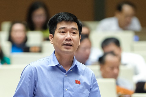 Đại biểu Quốc hội: Thiếu công khai thông tin quy hoạch dẫn đến sốt ảo, đầu cơ, thao túng đất đai - Ảnh 1. Đại biểu Quốc hội: Thiếu công khai thông tin quy hoạch dẫn đến sốt ảo, đầu cơ, thao túng đất đai - Ảnh 1.