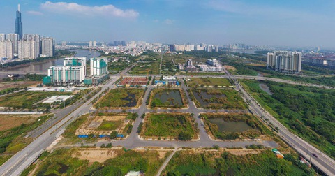 Kiến nghị tăng mức phạt doanh nghiệp trúng đấu giá đất Thủ Thiêm nhưng chậm hoặc không thanh toán - Ảnh 1. Kiến nghị tăng mức phạt doanh nghiệp trúng đấu giá đất Thủ Thiêm nhưng chậm hoặc không thanh toán - Ảnh 1.