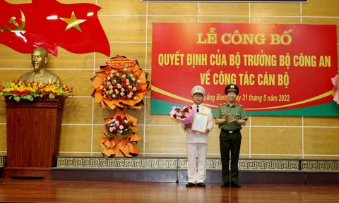 Phó cục trưởng Cục An ninh kinh tế được bổ nhiệm làm giám đốc Công an Quảng Bình - Ảnh 1. Phó cục trưởng Cục An ninh kinh tế được bổ nhiệm làm giám đốc Công an Quảng Bình - Ảnh 1.