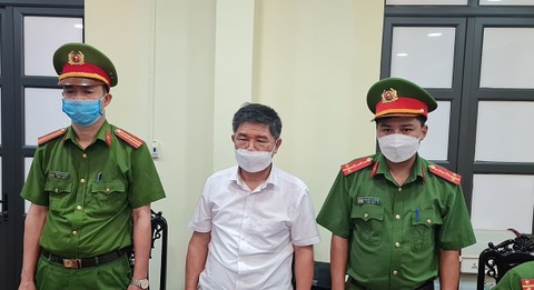 Bắt phó giám đốc Sở Tài nguyên - môi trường tỉnh Hà Giang về hành vi nhận hối lộ - Ảnh 1. Bắt phó giám đốc Sở Tài nguyên - môi trường tỉnh Hà Giang về hành vi nhận hối lộ - Ảnh 1.